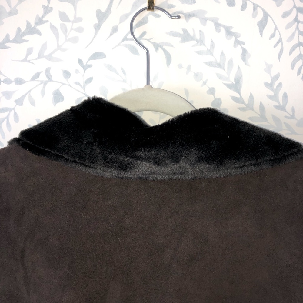 Gorgeous Mint Condition Long Fully Lined Bernardo - image 5